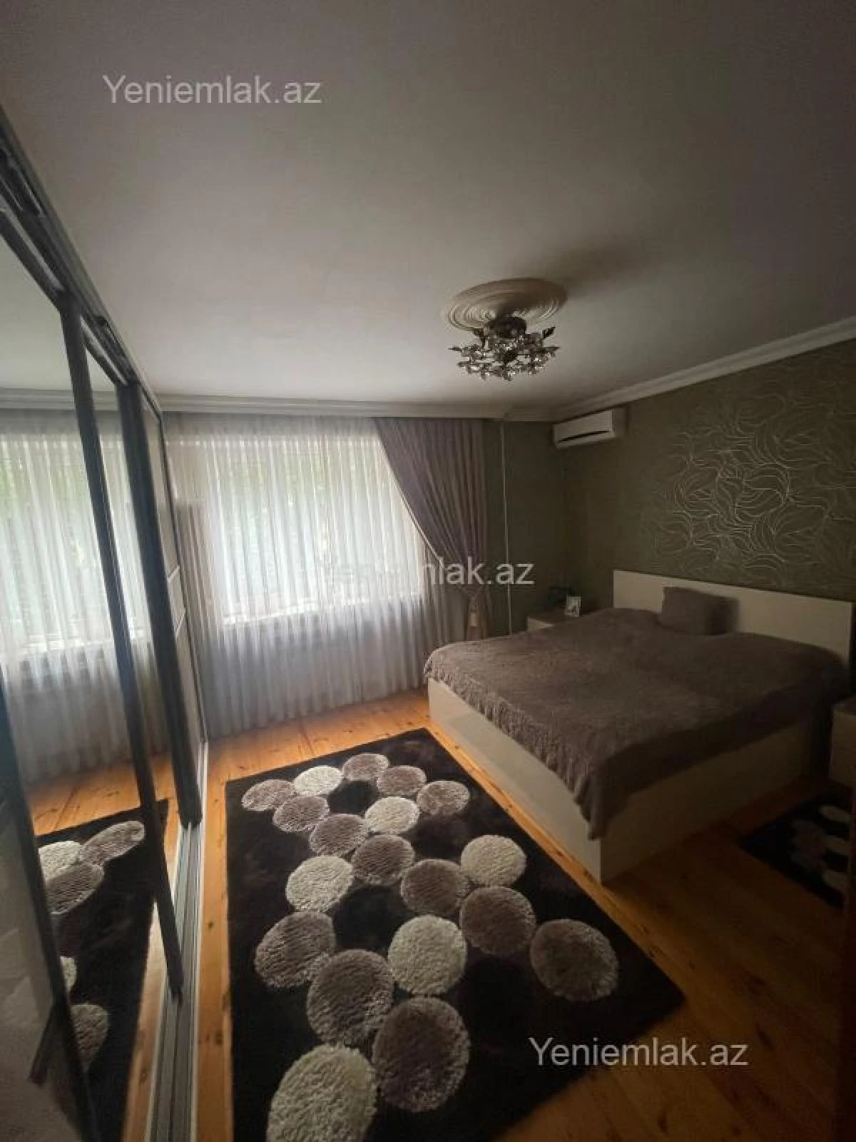 Satılır 3 otaqlı köhnə tikili 74 m²