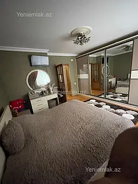 Satılır 3 otaqlı köhnə tikili 74 m²