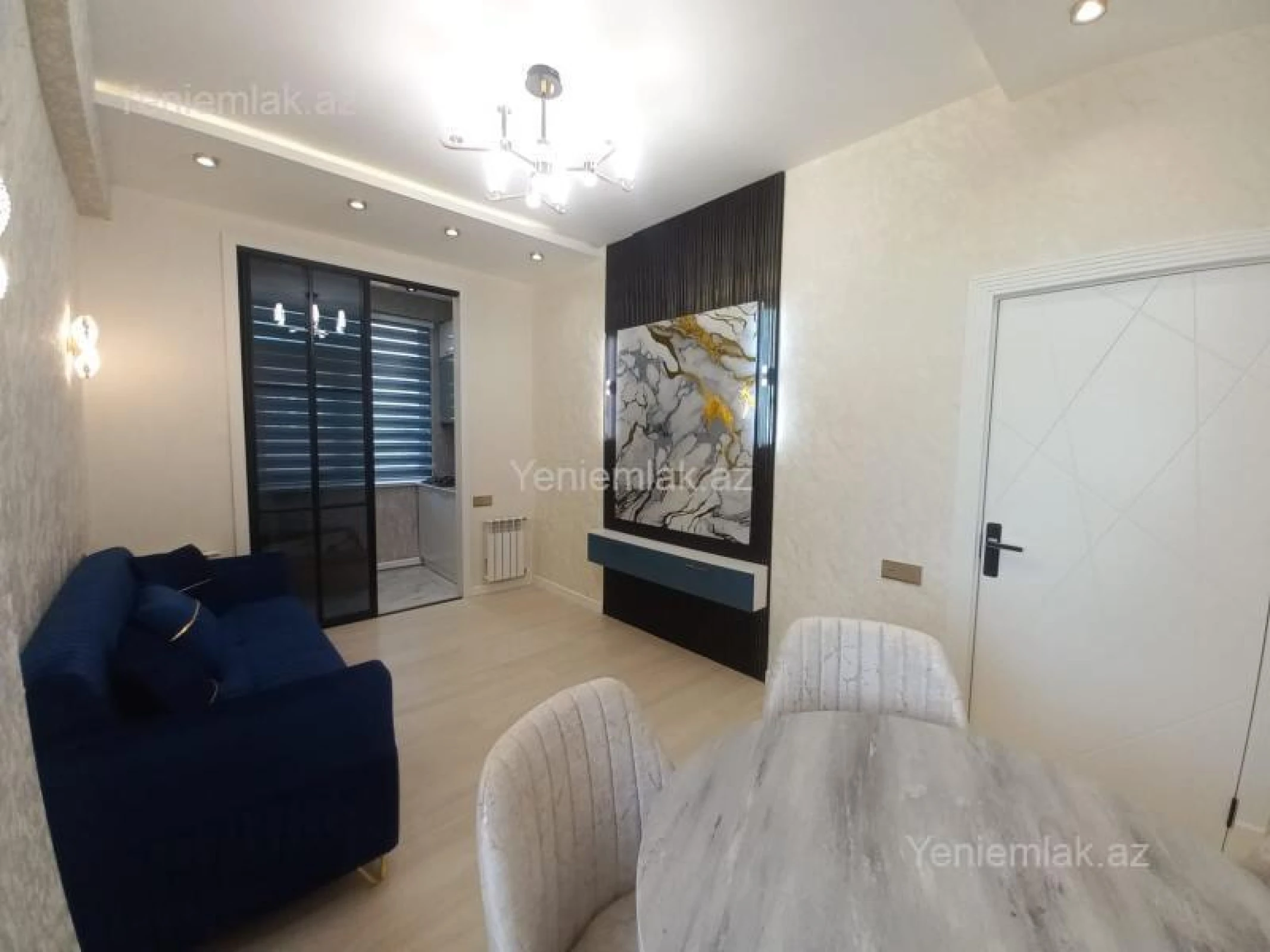 Satılır 2 otaqlı yeni tikili 60 m²