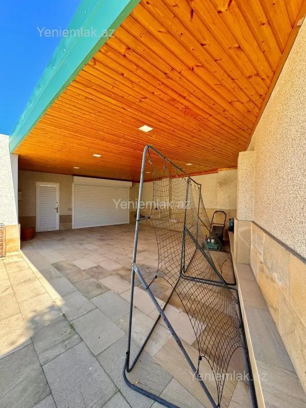 Satılır 4 otaqlı həyət evi 180 m²