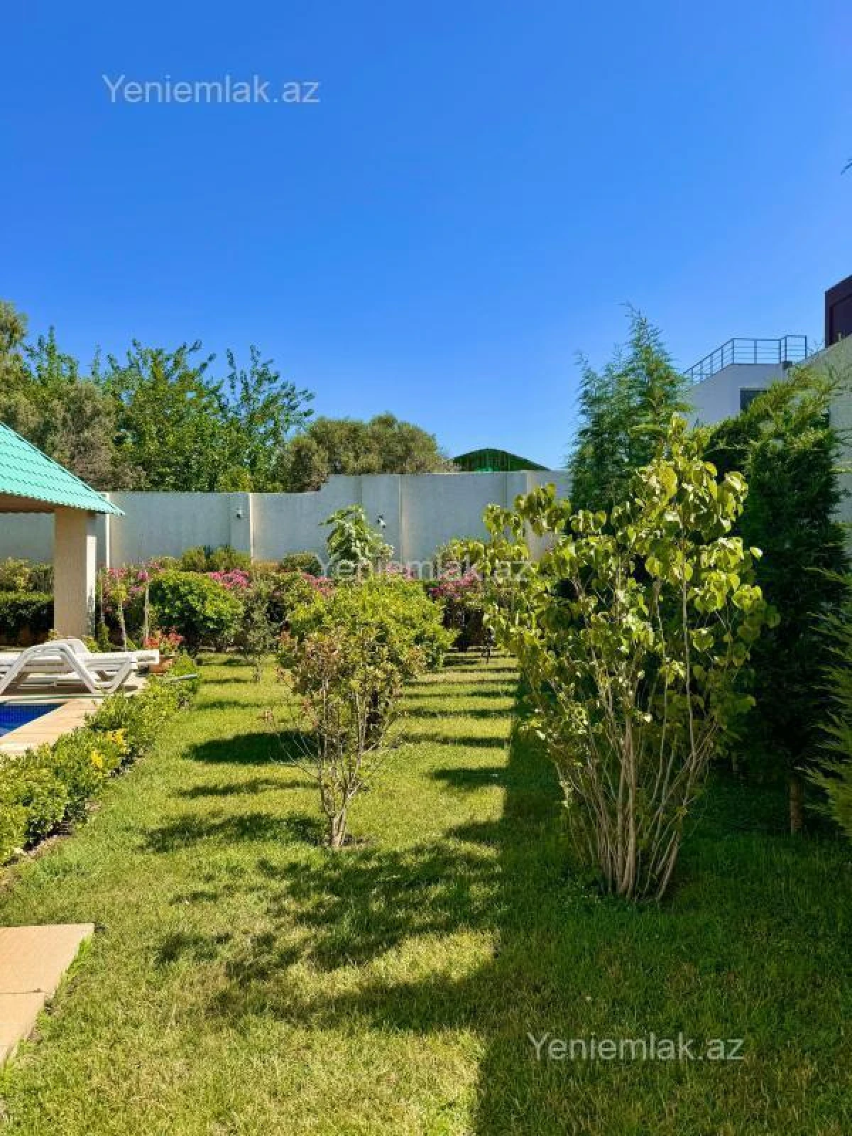 Satılır 4 otaqlı həyət evi 180 m²