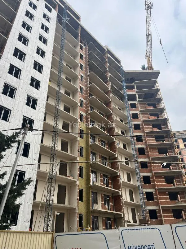 Satılır 2 otaqlı yeni tikili 108 m²