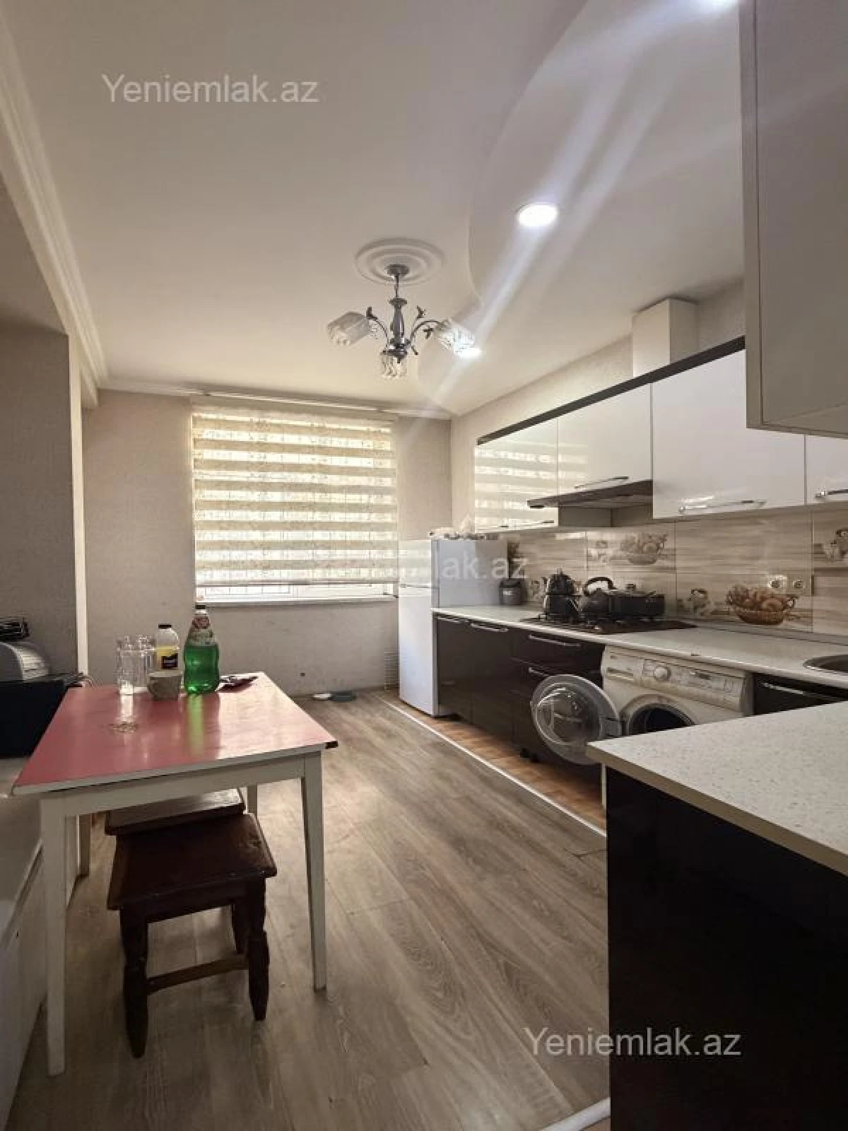 Satılır 2 otaqlı yeni tikili 74 m²