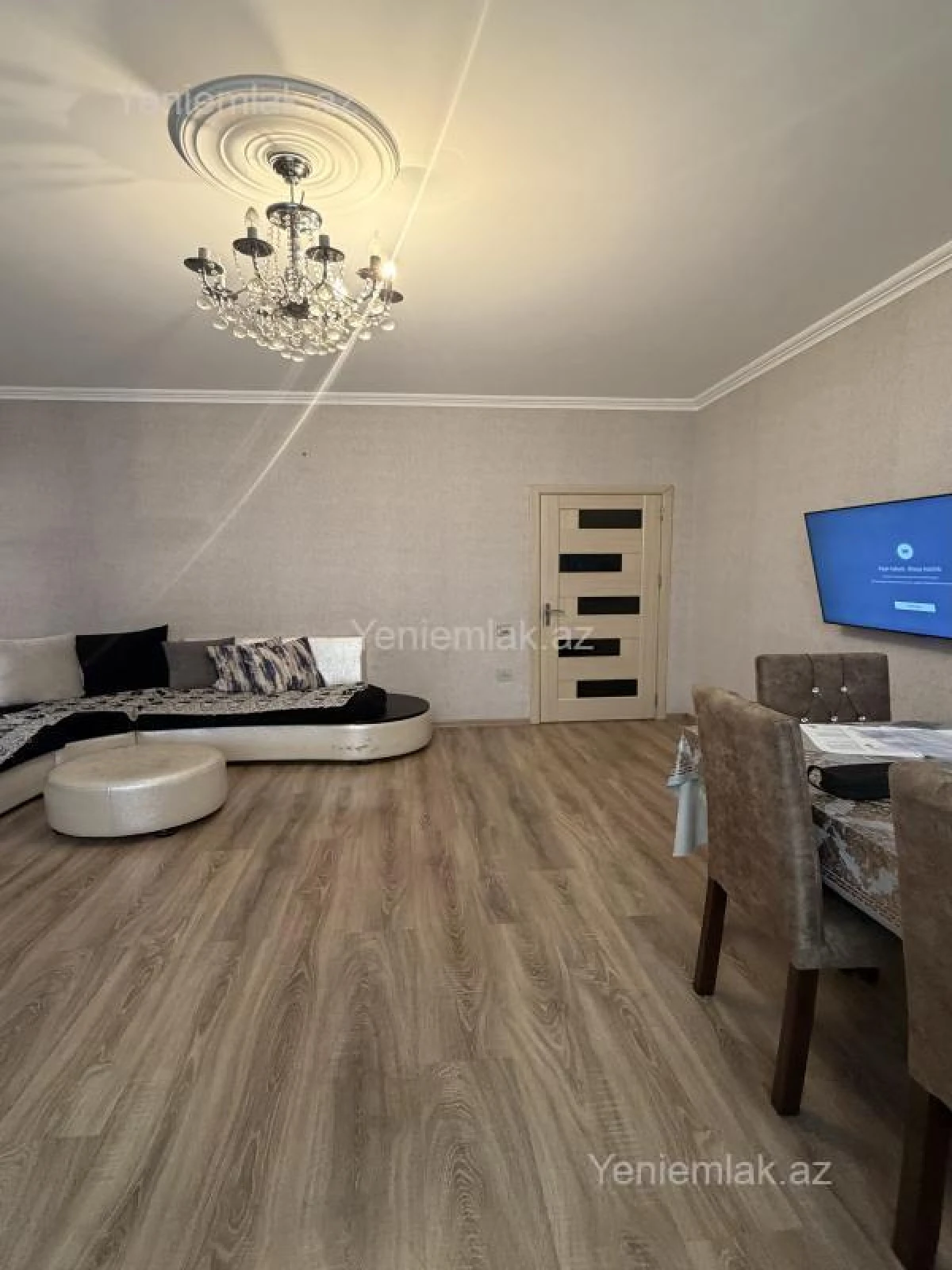 Satılır 2 otaqlı yeni tikili 74 m²