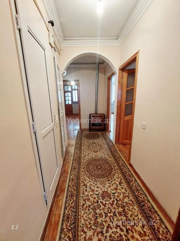 Satılır 3 otaqlı köhnə tikili 72 m²