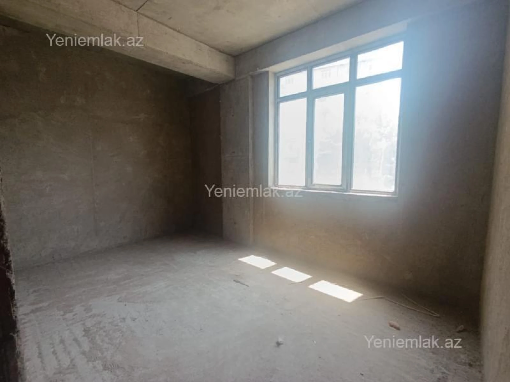 Satılır 3 otaqlı yeni tikili 74 m²