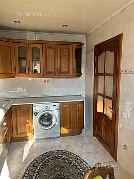 Satılır 3 otaqlı köhnə tikili 84 m²