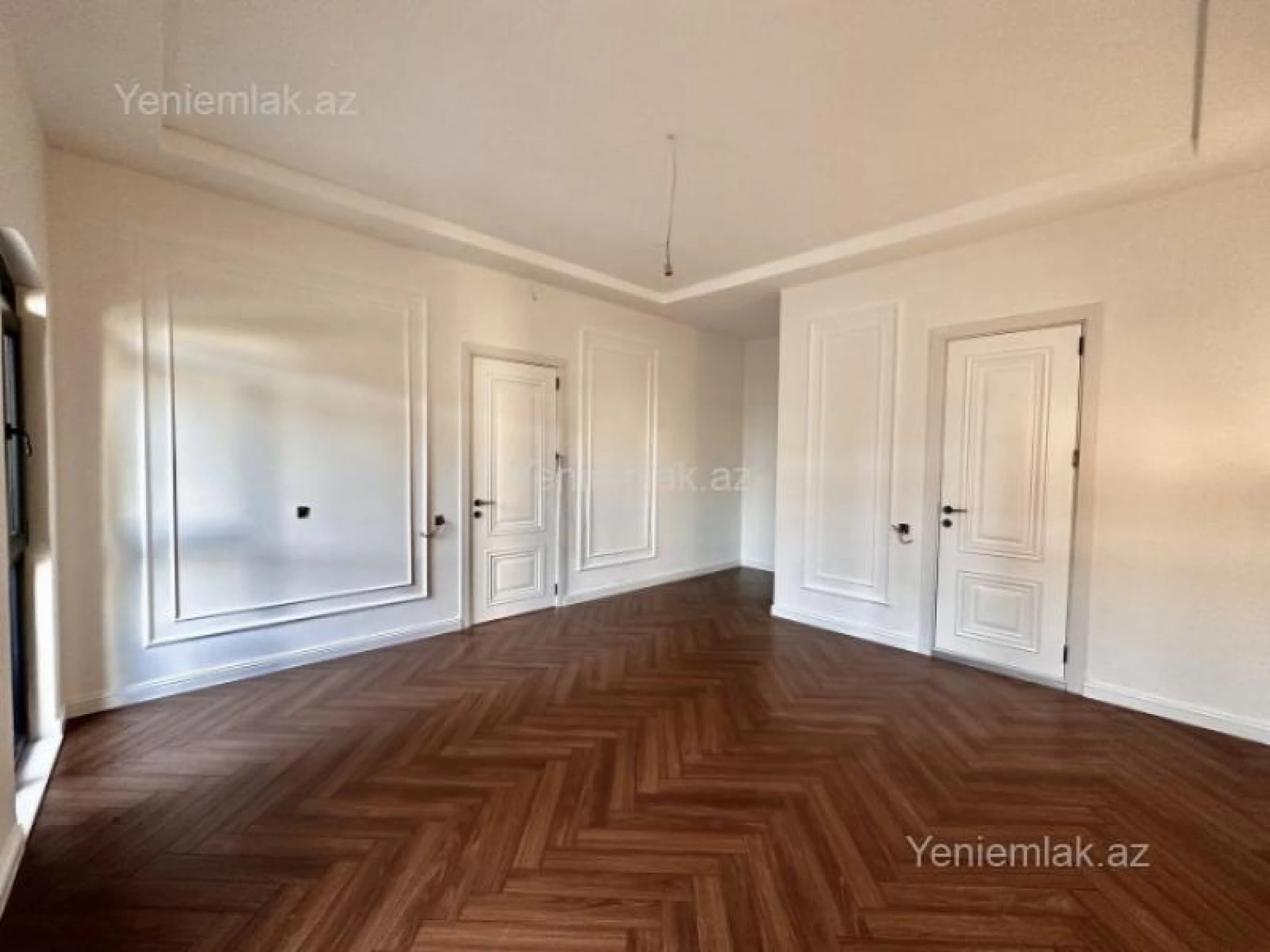 Satılır 7 otaqlı həyət evi 360 m²