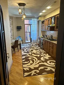 Satılır 3 otaqlı yeni tikili 160 m²