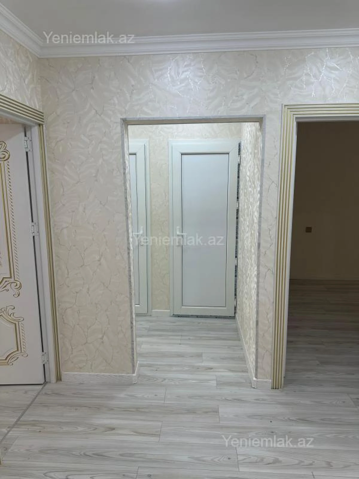 Satılır 3 otaqlı köhnə tikili 80 m²