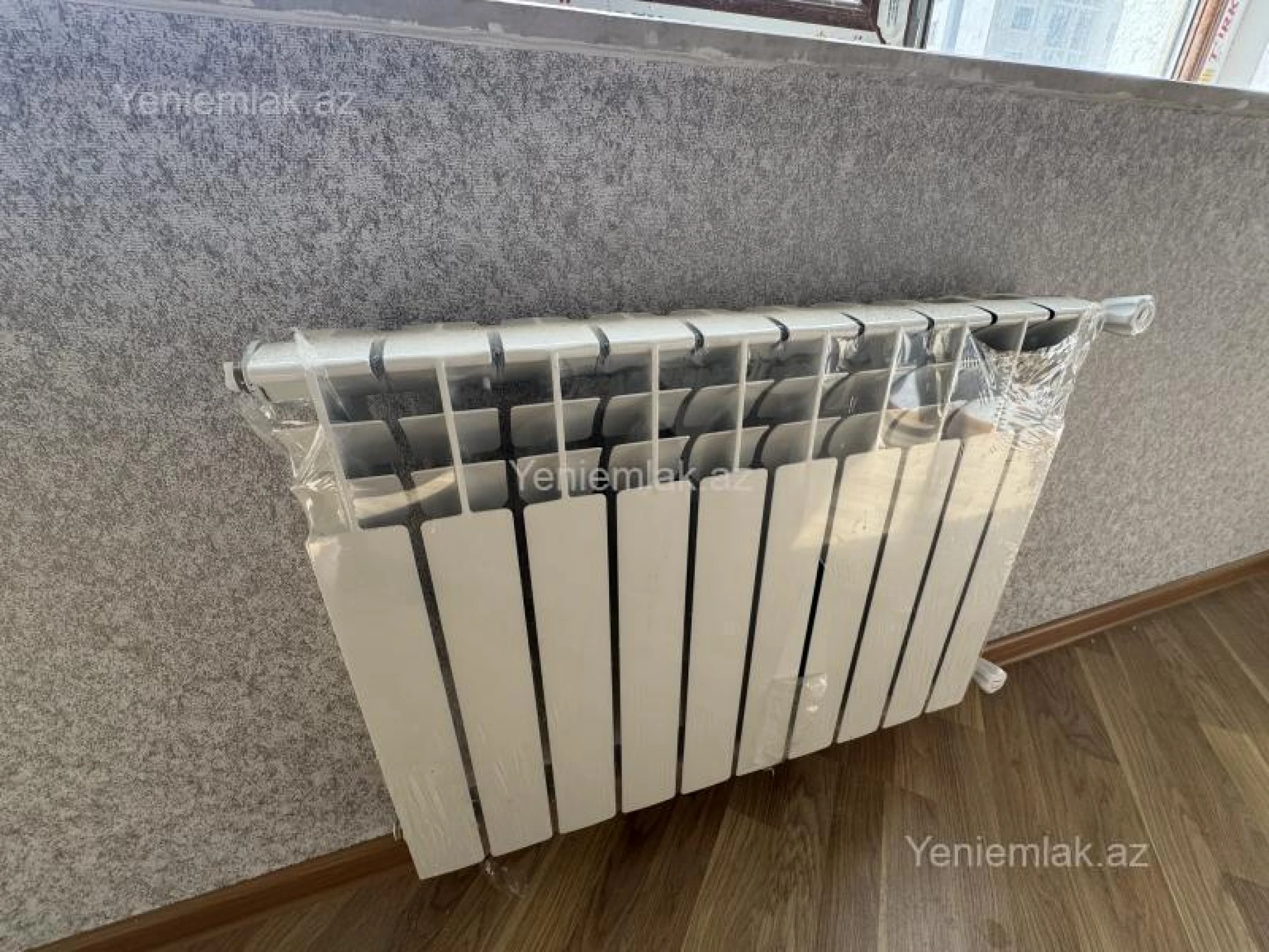 Satılır 3 otaqlı yeni tikili 125 m²