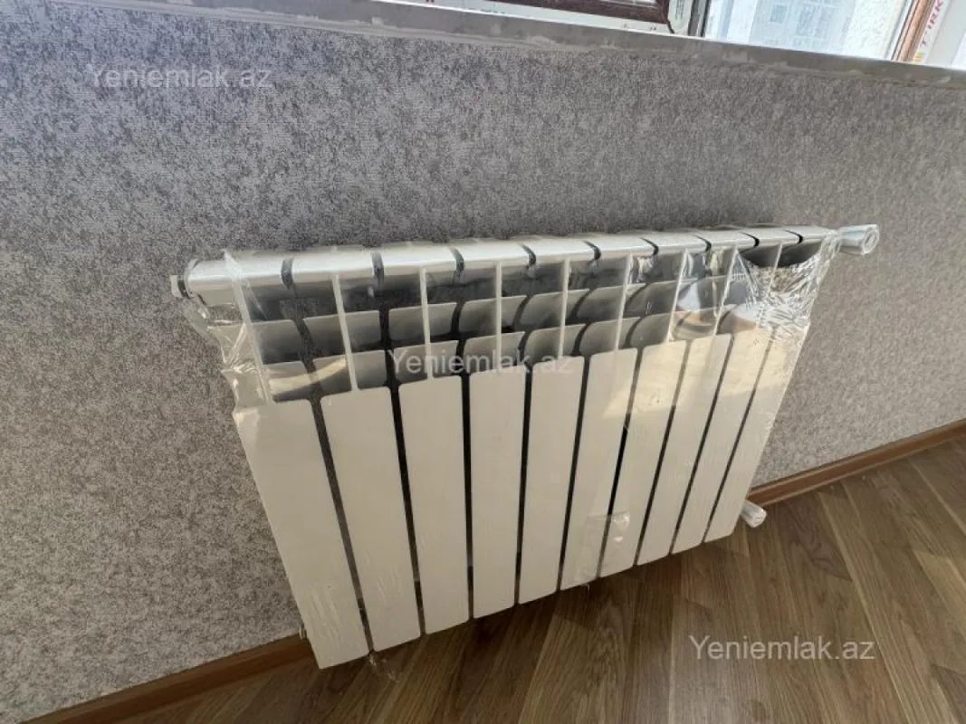 Satılır 3 otaqlı yeni tikili 125 m²