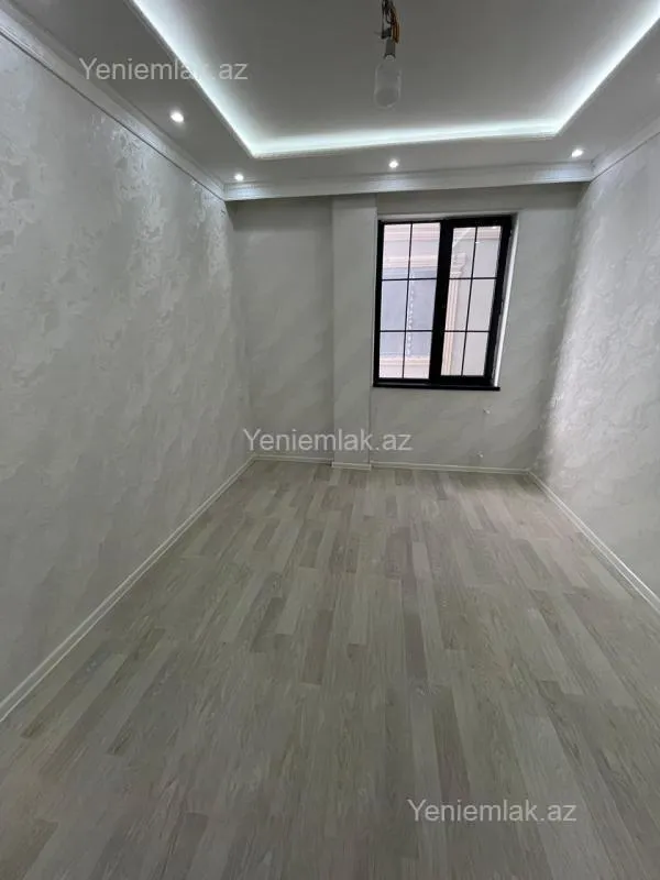 Satılır 2 otaqlı yeni tikili 60 m²
