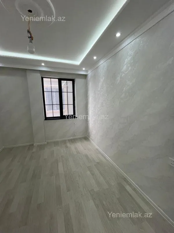 Satılır 2 otaqlı yeni tikili 60 m²