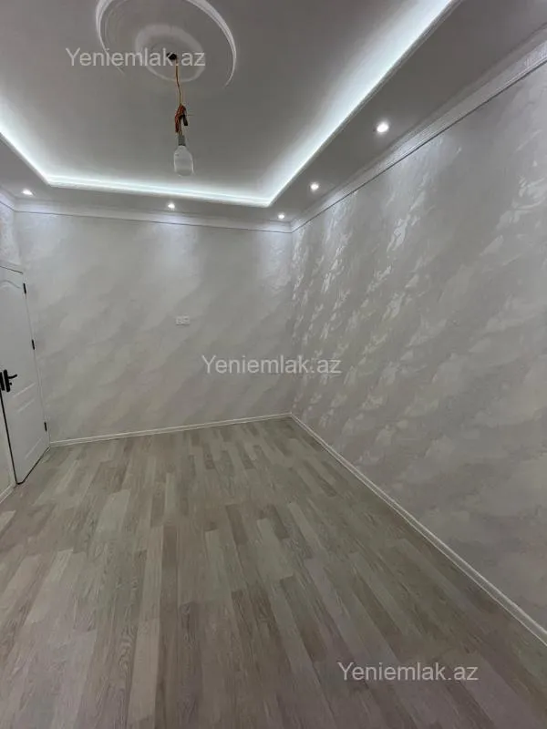 Satılır 2 otaqlı yeni tikili 60 m²