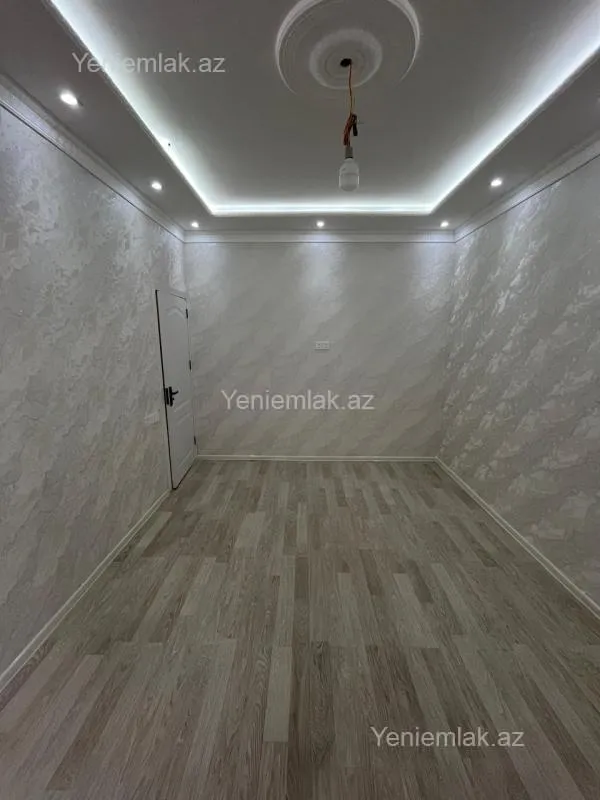 Satılır 2 otaqlı yeni tikili 60 m²