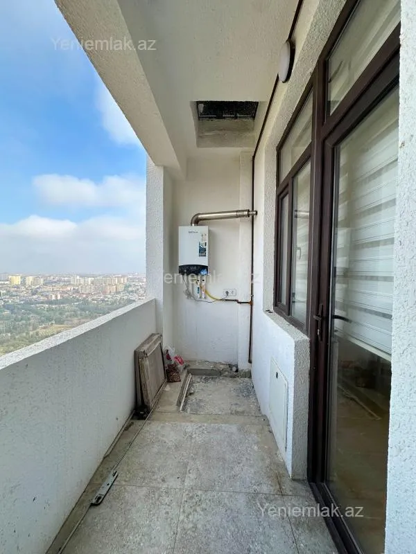 Satılır 3 otaqlı yeni tikili 63 m²