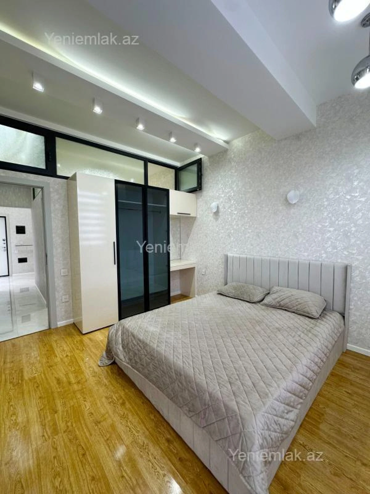 Satılır 3 otaqlı yeni tikili 63 m²