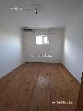 Satılır 10 otaqlı həyət evi 380 m²