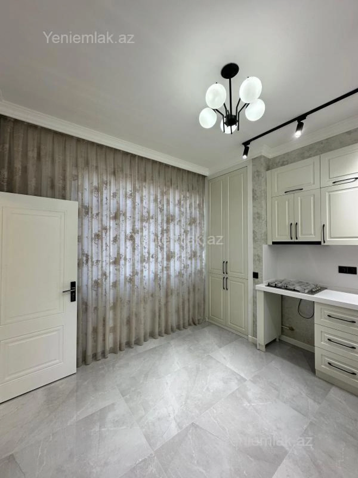 Satılır 2 otaqlı yeni tikili 52 m²