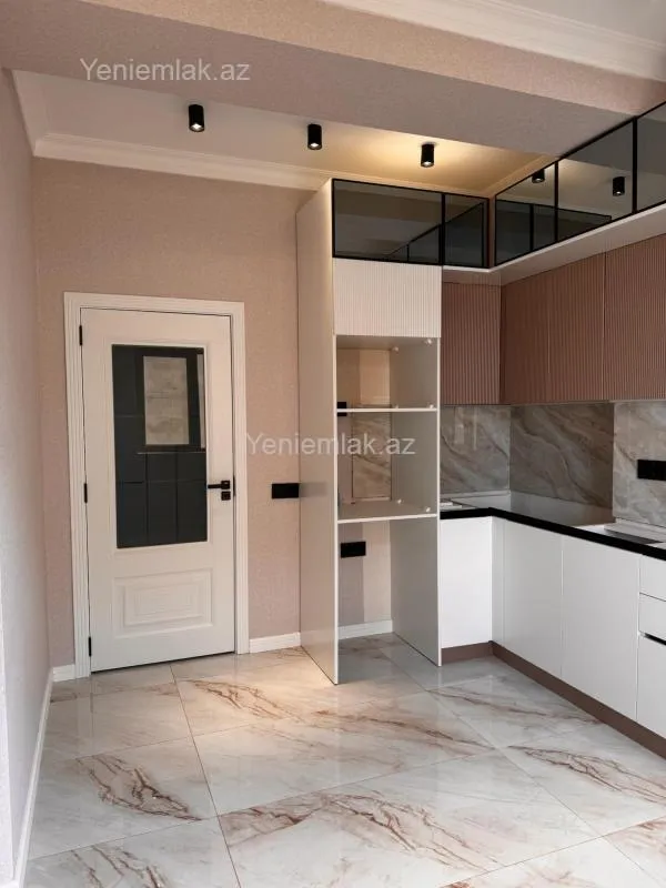 Satılır 2 otaqlı yeni tikili 70 m²