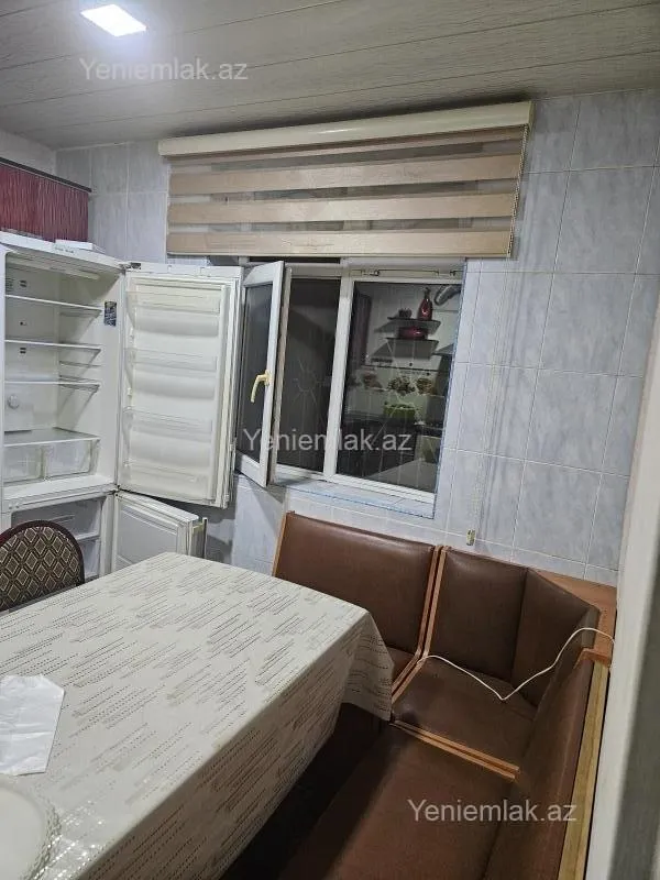 Satılır 4 otaqlı köhnə tikili 72 m²