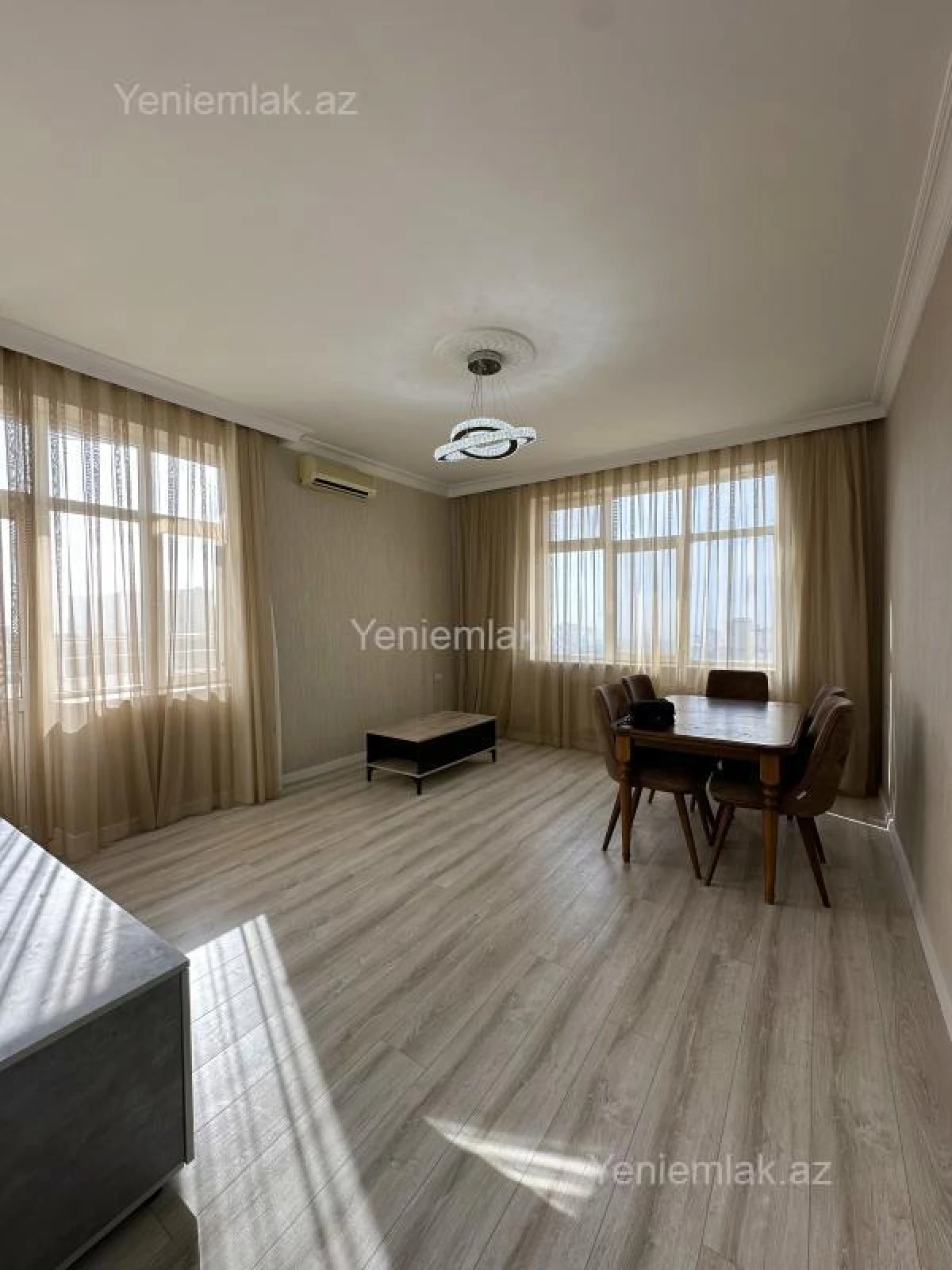 Satılır 2 otaqlı yeni tikili 82 m²