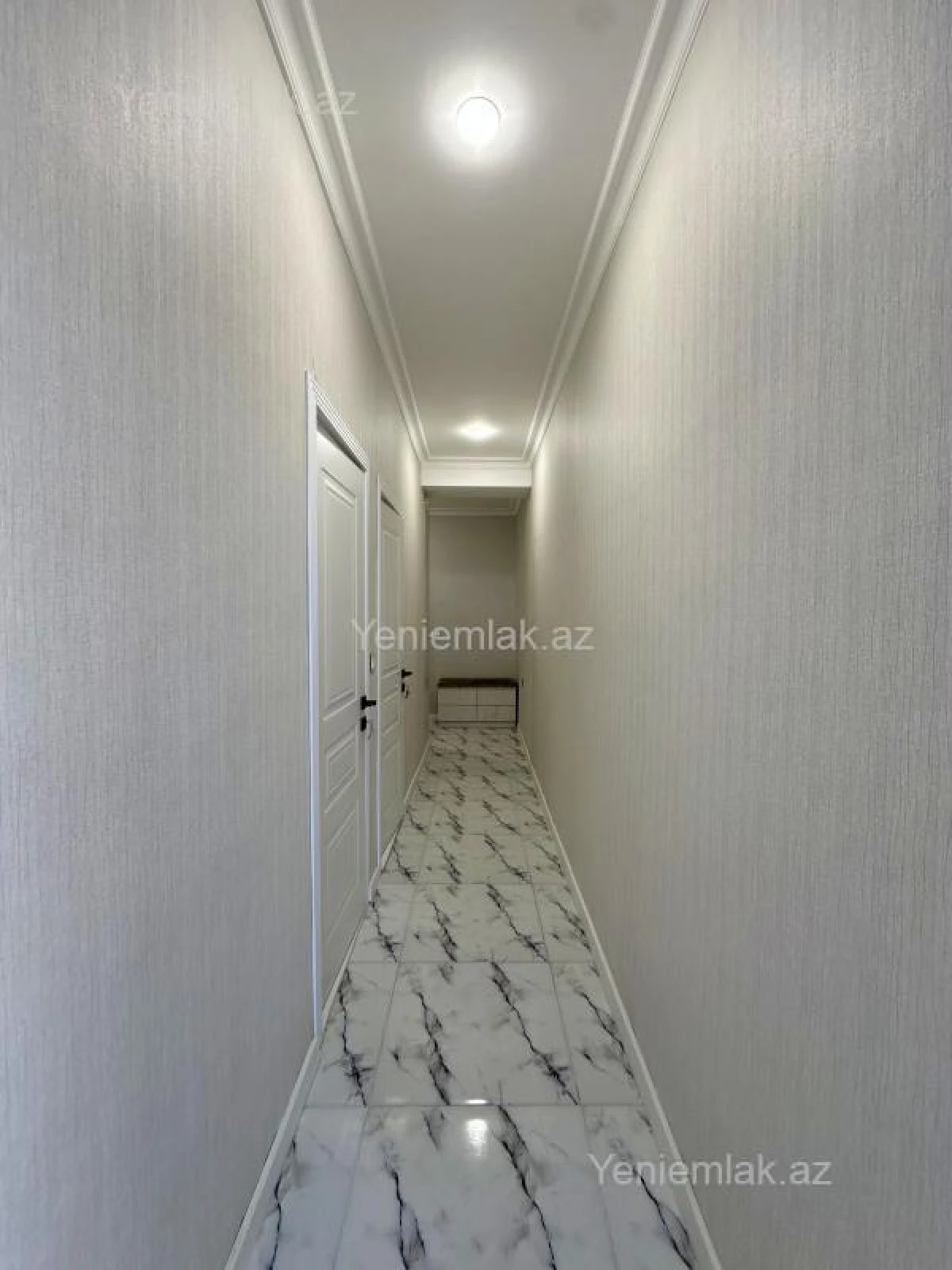 Satılır 2 otaqlı yeni tikili 82 m²