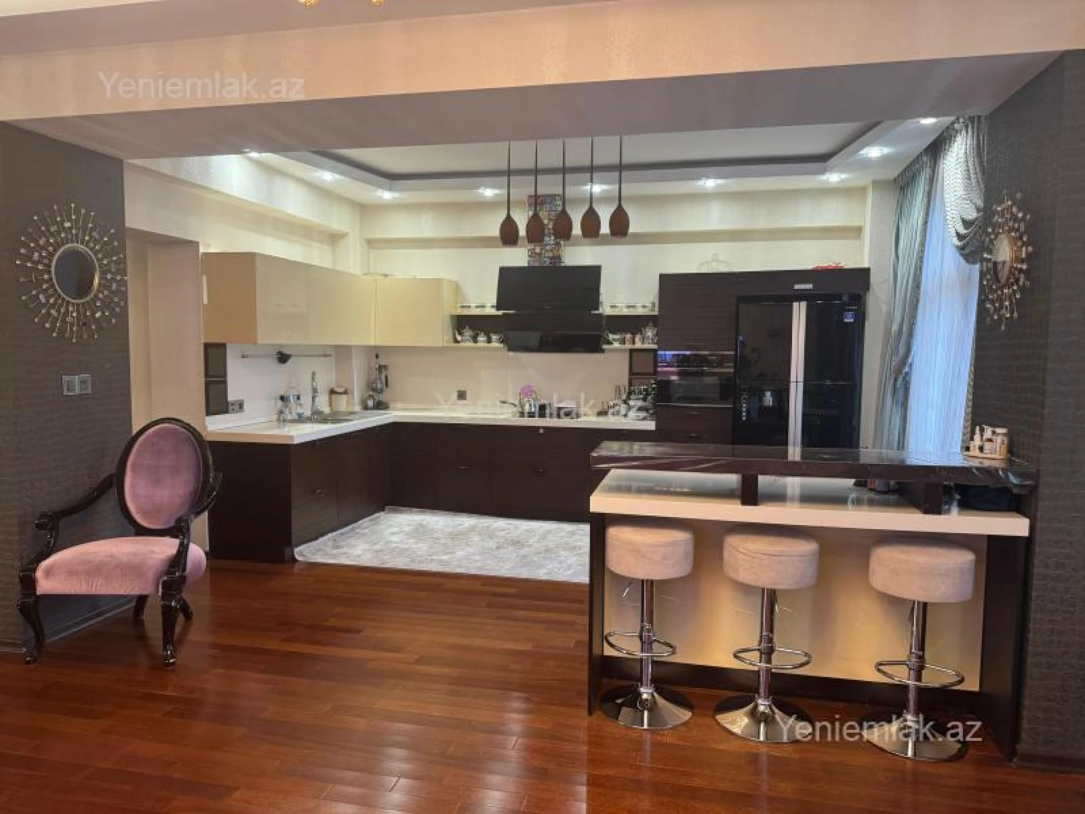 Satılır 4 otaqlı yeni tikili 165 m²