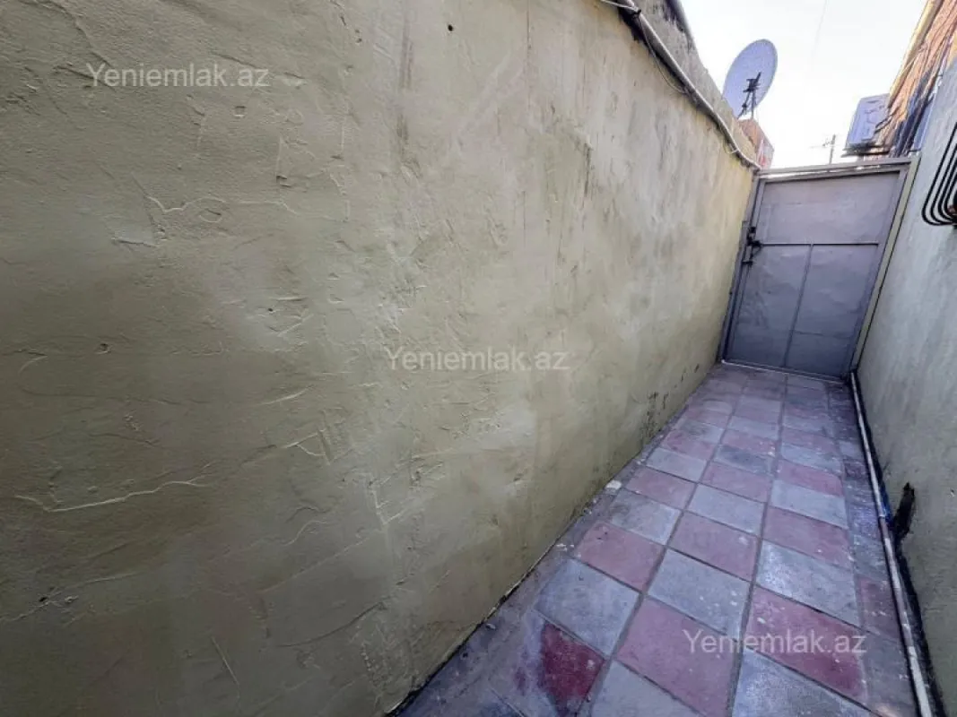 Satılır 3 otaqlı həyət evi 80 m²