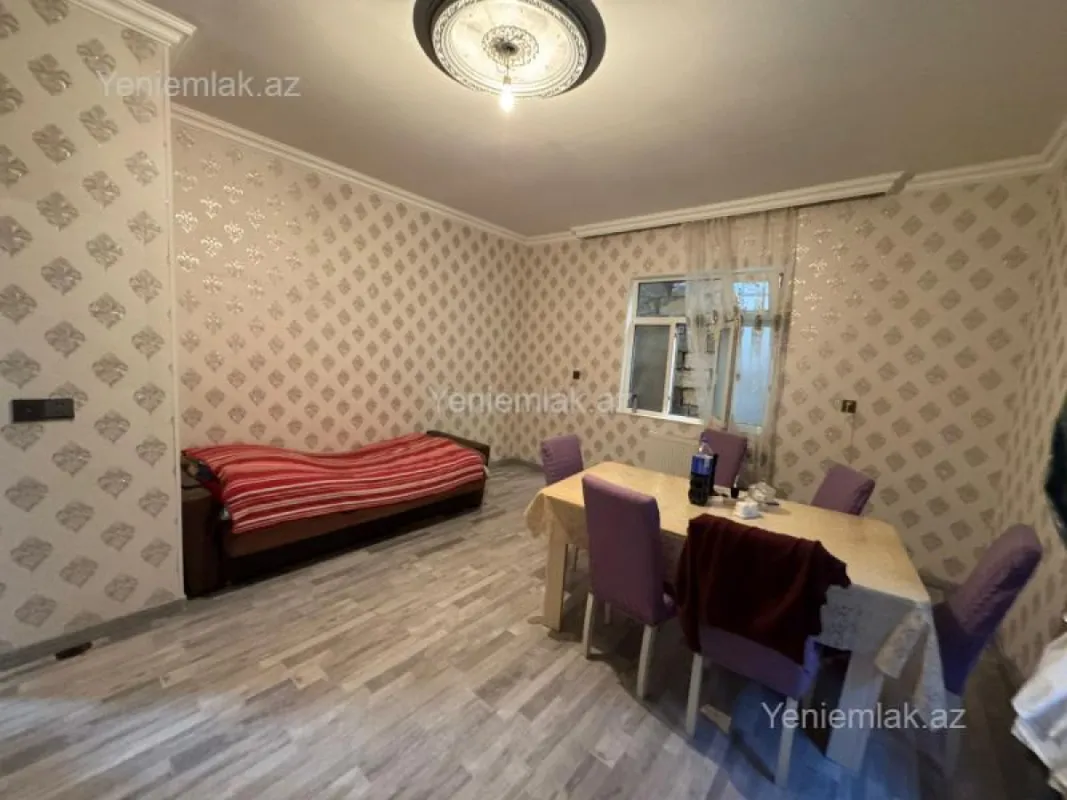Satılır 3 otaqlı həyət evi 80 m²