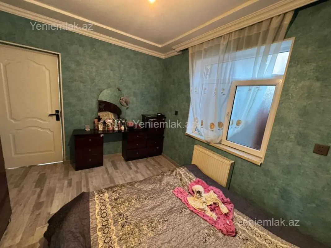 Satılır 3 otaqlı həyət evi 80 m²