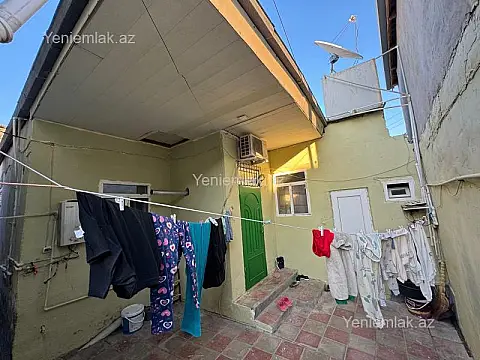 Satılır 3 otaqlı həyət evi 80 m²