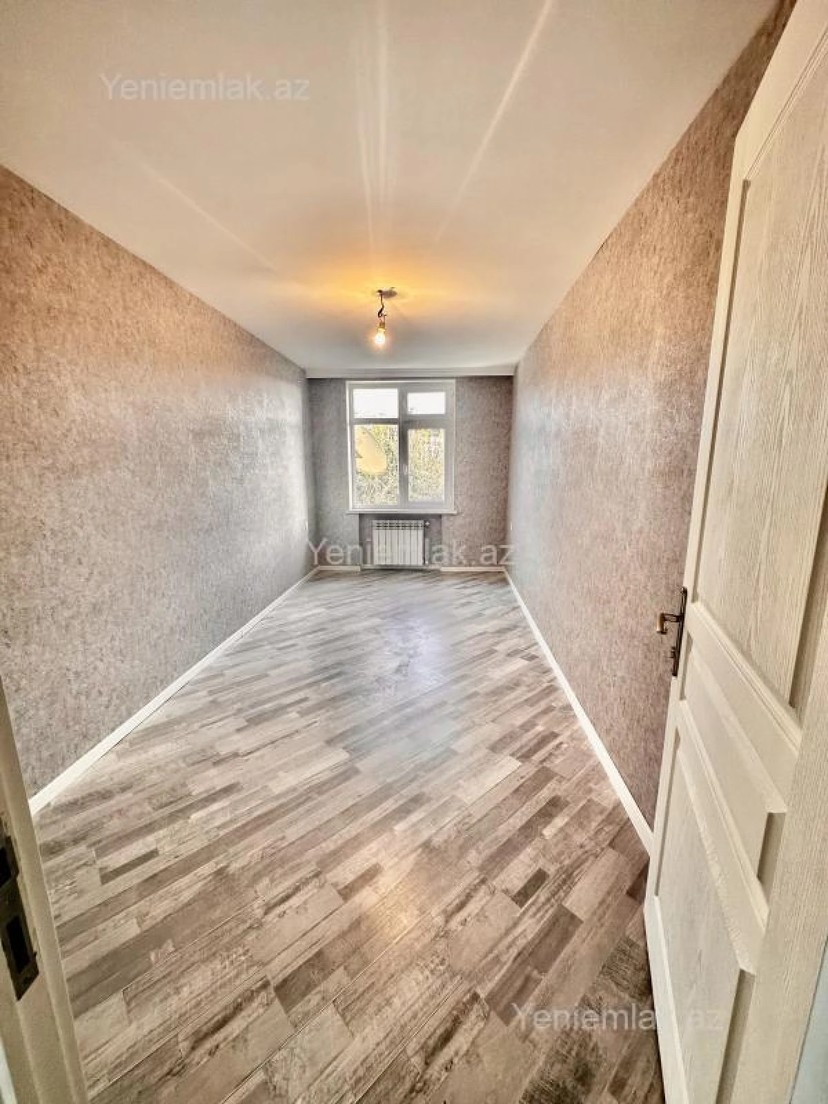 Satılır 2 otaqlı köhnə tikili 49 m²