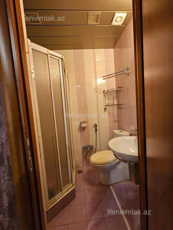 Satılır 4 otaqlı yeni tikili 148 m²