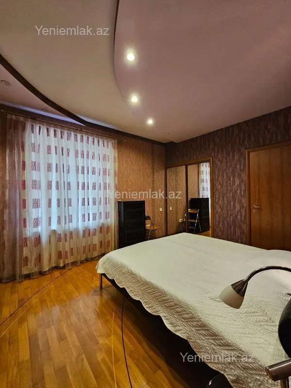 Satılır 4 otaqlı yeni tikili 148 m²