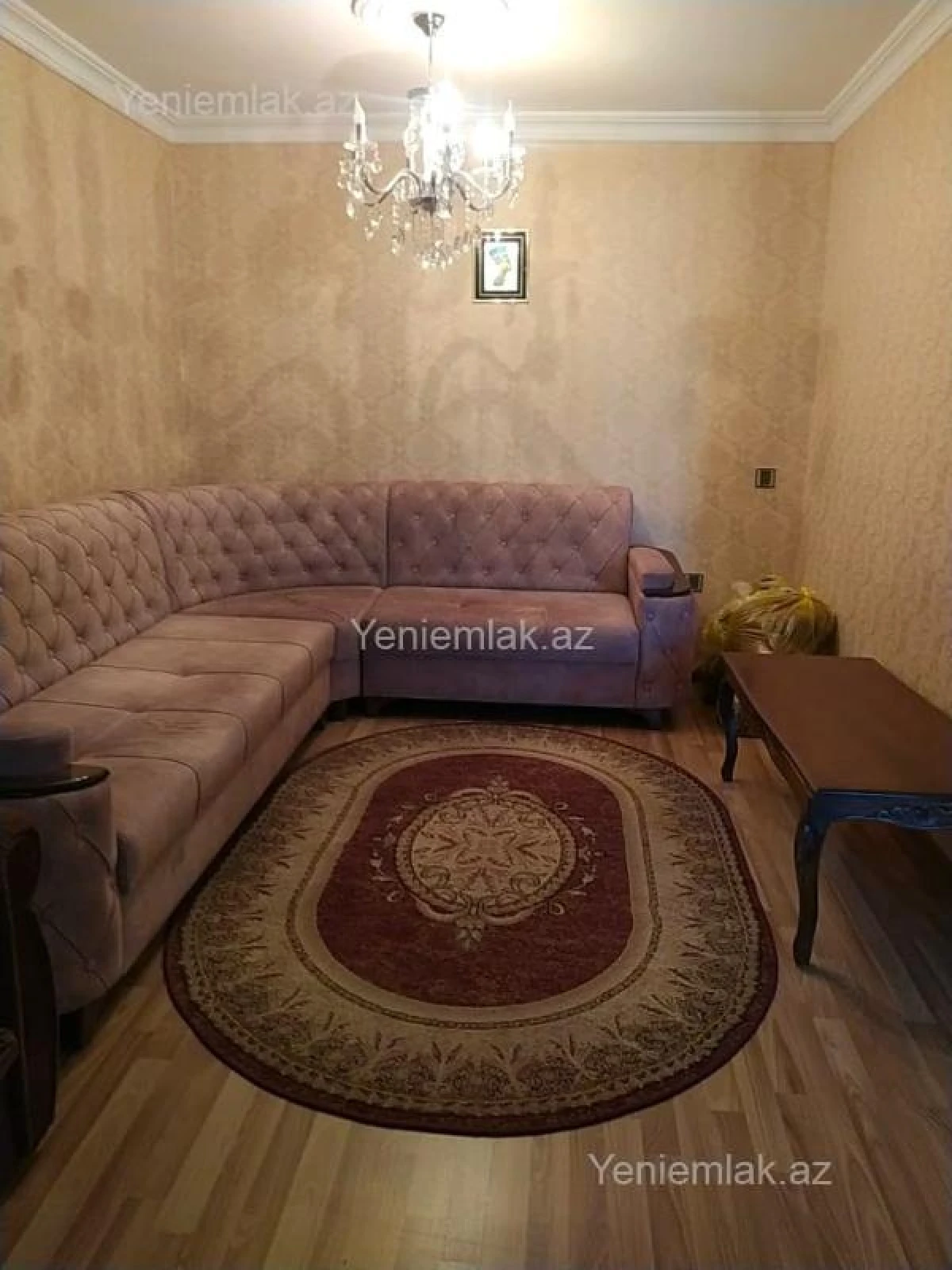 Satılır 2 otaqlı köhnə tikili 65 m²