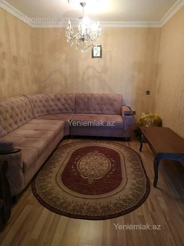 Satılır 2 otaqlı köhnə tikili 65 m²