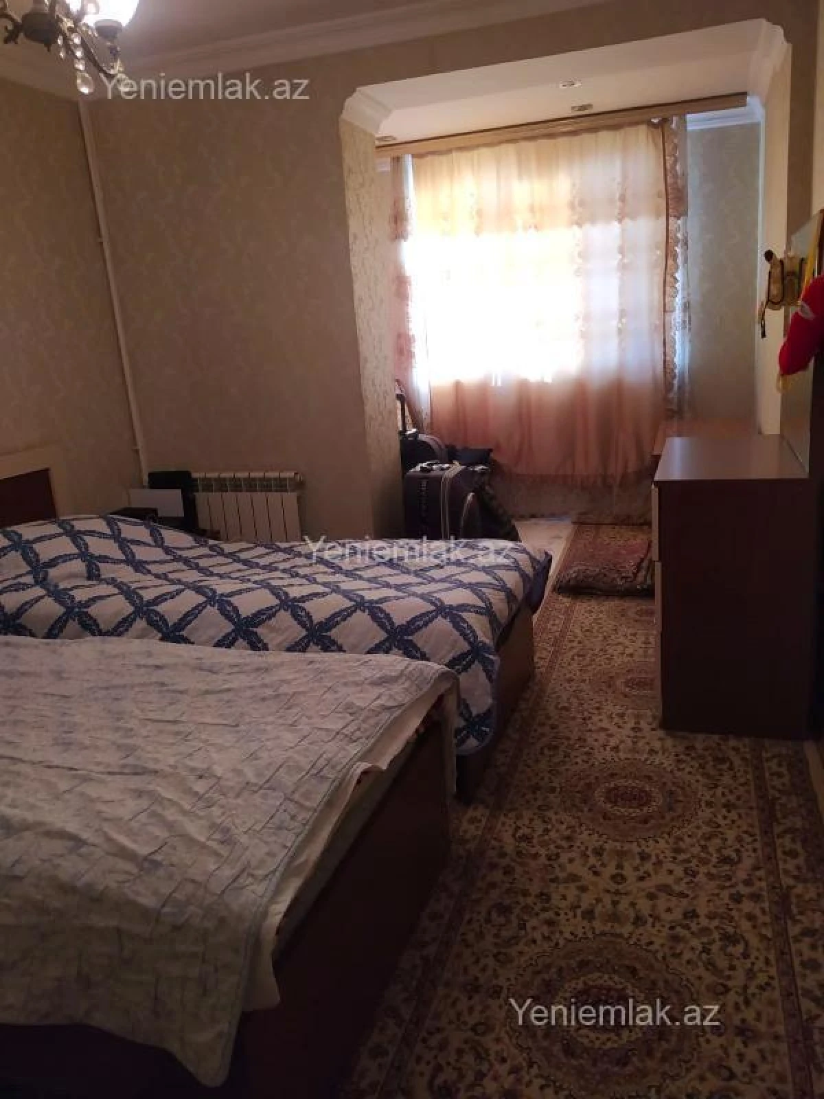 Satılır 2 otaqlı köhnə tikili 65 m²