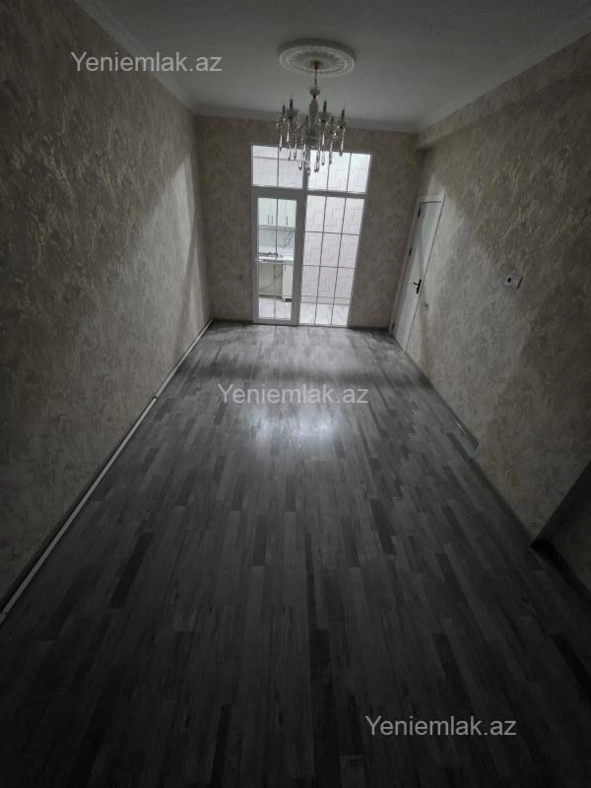 Satılır 2 otaqlı yeni tikili 61.5 m²