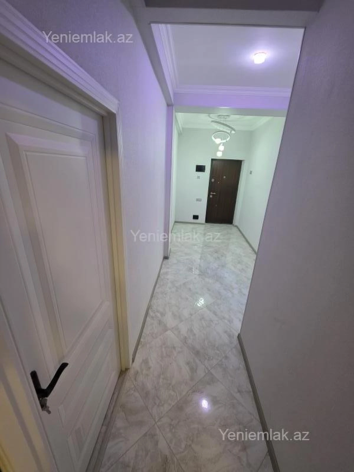 Satılır 2 otaqlı yeni tikili 61.5 m²