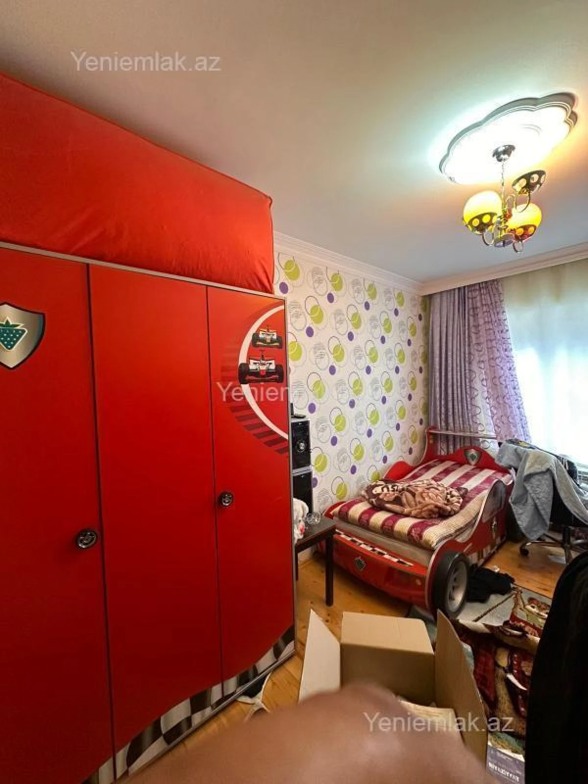 Satılır 4 otaqlı köhnə tikili 95 m²
