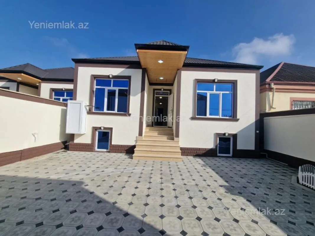 Satılır 4 otaqlı həyət evi 125 m²