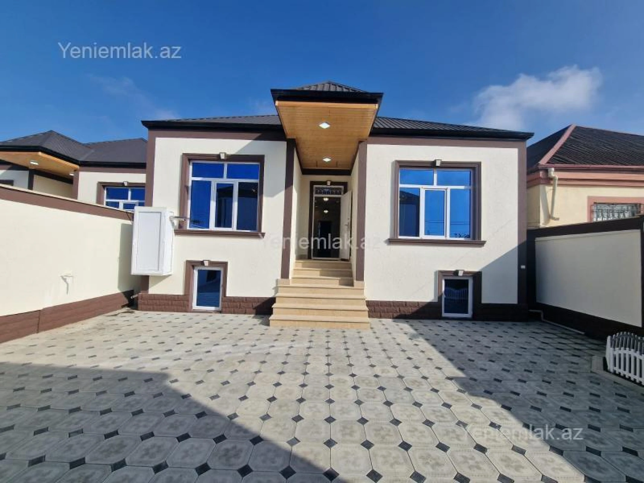 Satılır 4 otaqlı həyət evi 125 m²