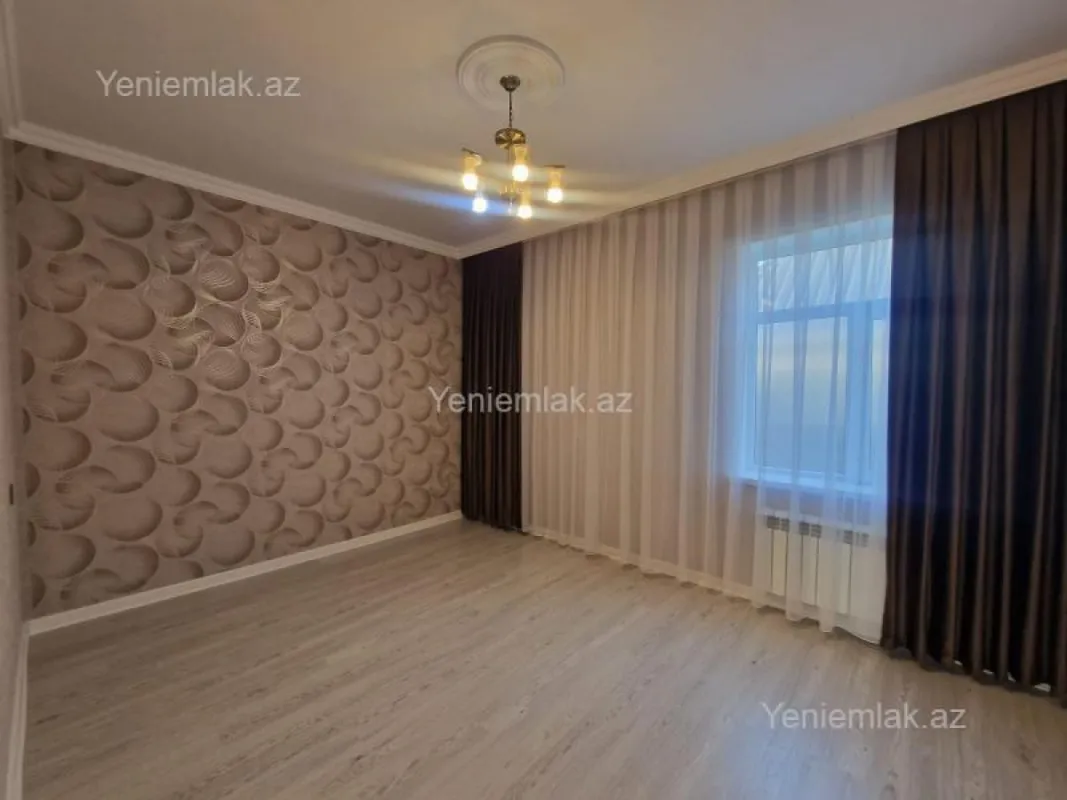 Satılır 4 otaqlı həyət evi 125 m²