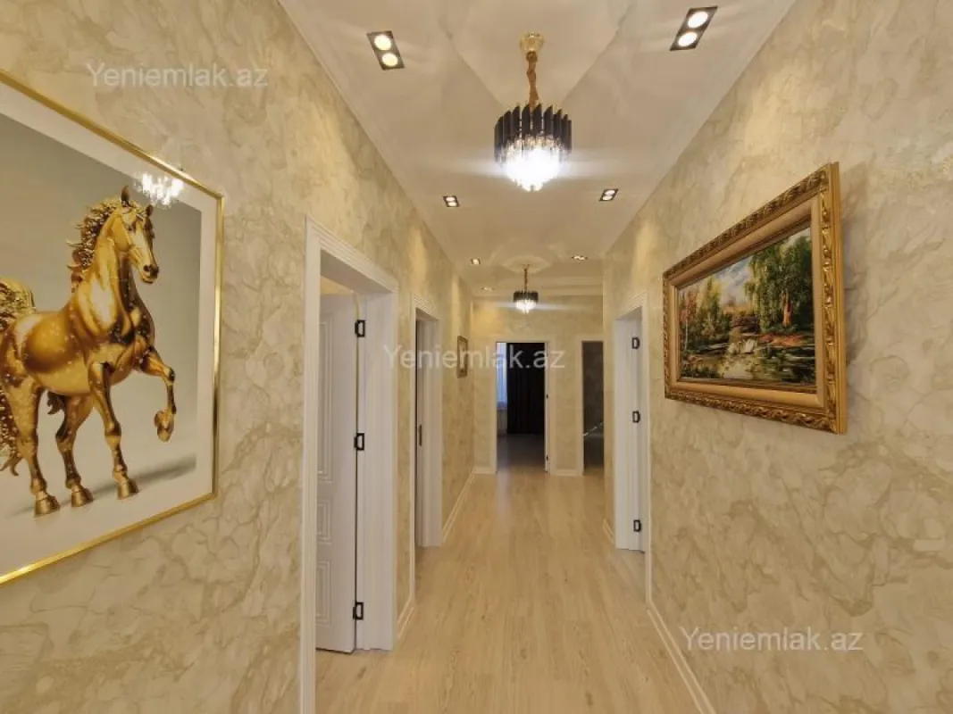 Satılır 4 otaqlı həyət evi 125 m²