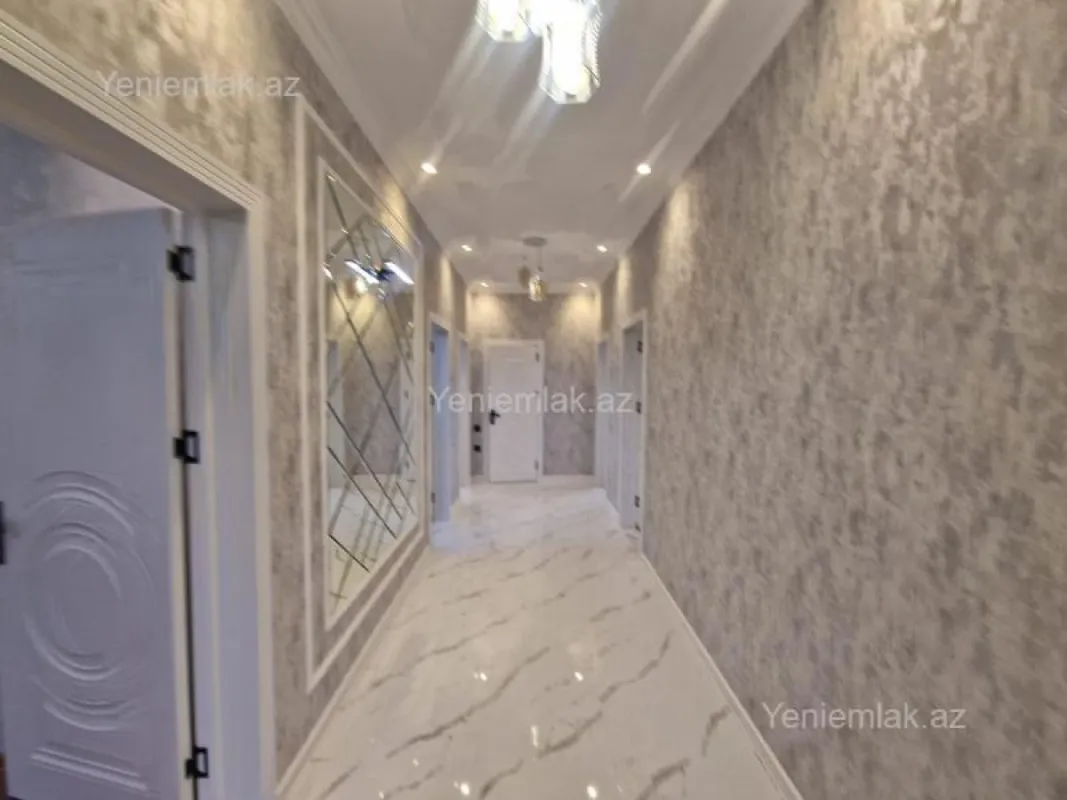 Satılır 4 otaqlı həyət evi 145 m²