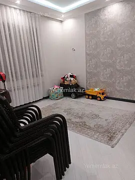Satılır 4 otaqlı həyət evi 148 m²