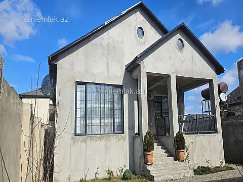 Satılır 4 otaqlı həyət evi 148 m²