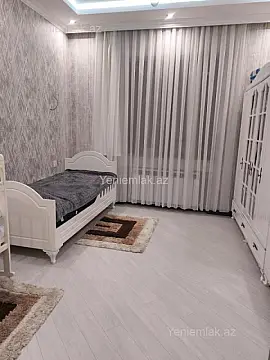 Satılır 4 otaqlı həyət evi 148 m²